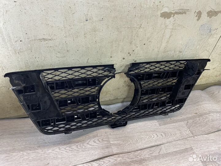 Mercedes GL 164 Ресталинг Решетка Радиатора