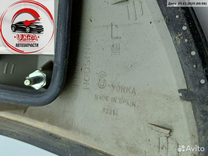 Фонарь задний левый б/у Opel Omega B