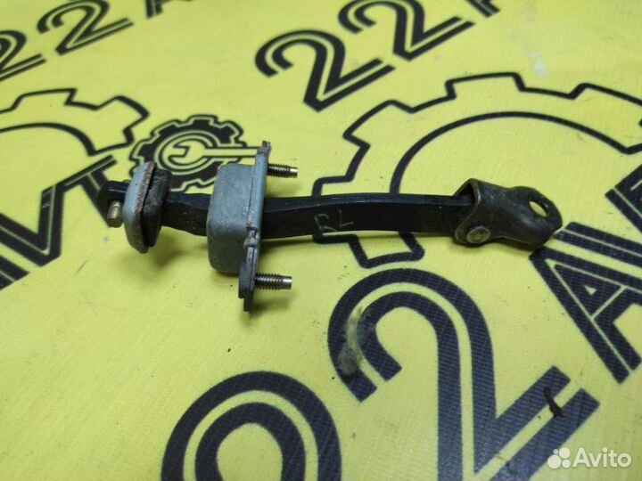 Ограничитель двери задний левый Subaru Legacy BH5