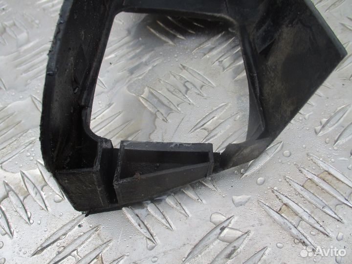 Крышка бачка гур Volkswagen Passat B5 98г