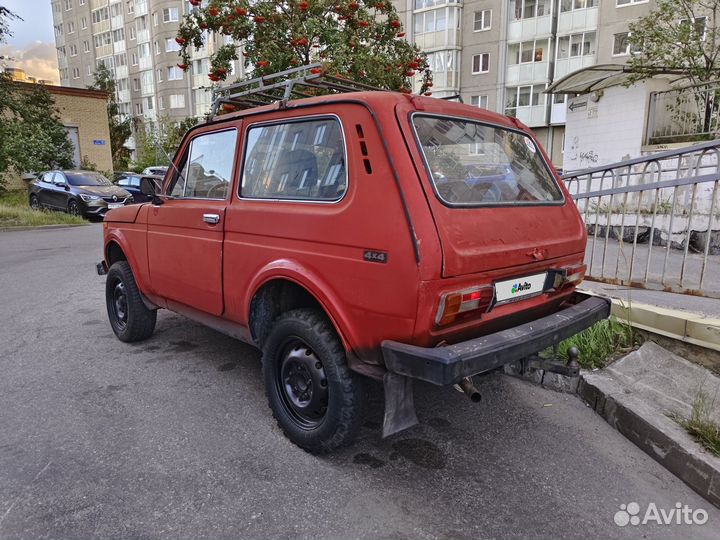 LADA 4x4 (Нива), 1982