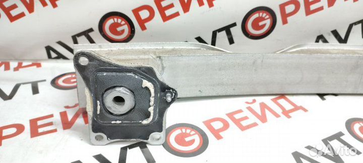 Усилитель бампера задний Audi A6 4G CGW 18.04.2011