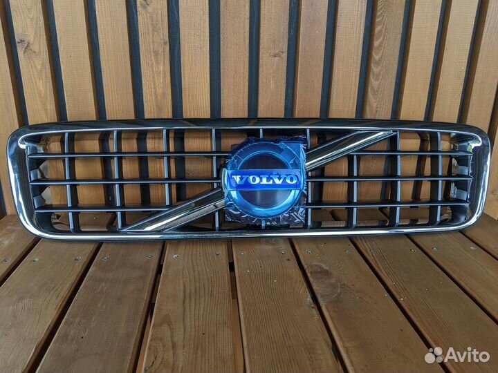 Решетка радиатора Volvo XC90