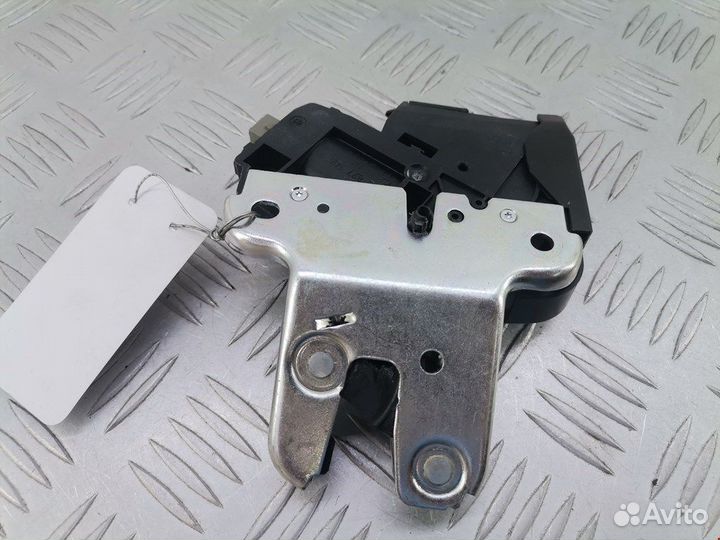 Замок крышки багажника для Audi A6 C6 4F5827505D