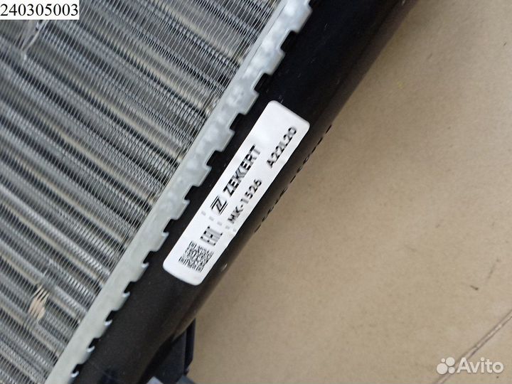 Радиатор основной Volkswagen Jetta Beetle