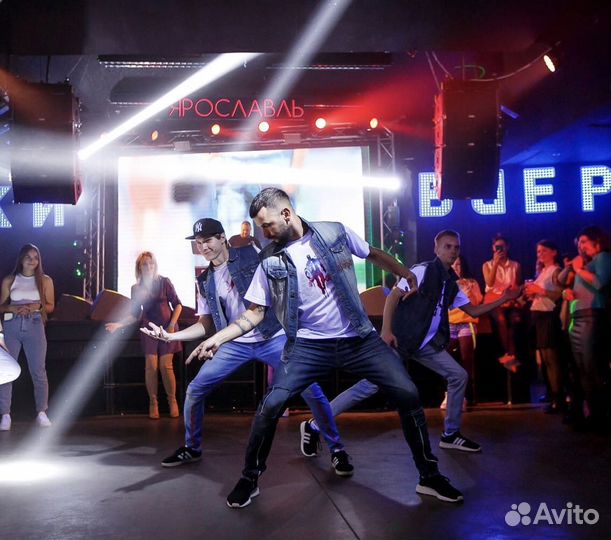 Танцевальный мужской коллектив шоу группа Skype’S