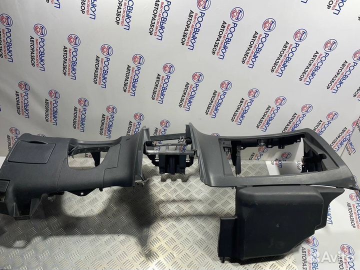 Торпедо Toyota Corolla E120