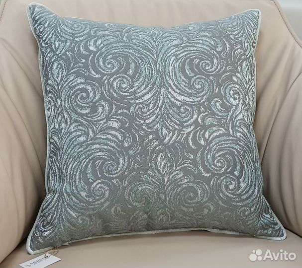 Подушка декоративная