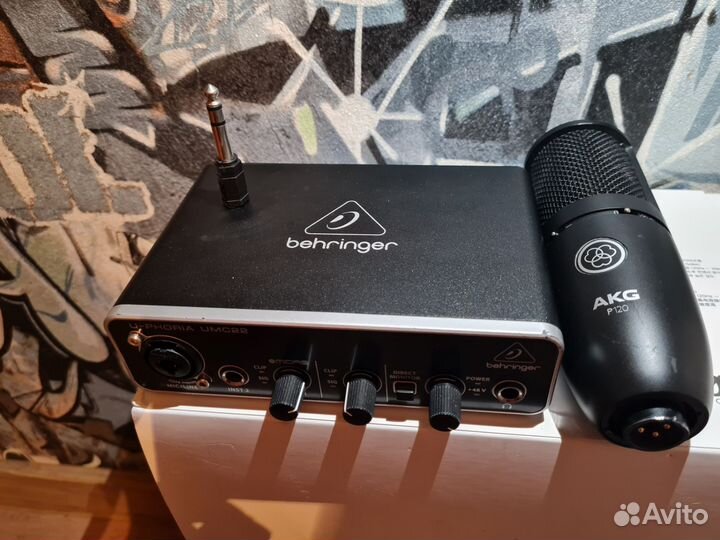 Микрофон akg P120 + Behringer umc 22
