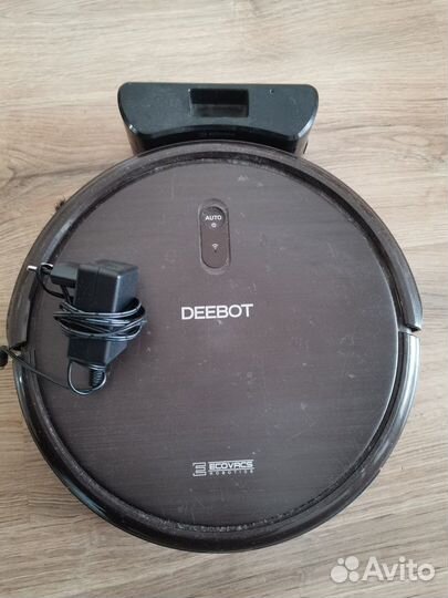 Робот пылесос deebot