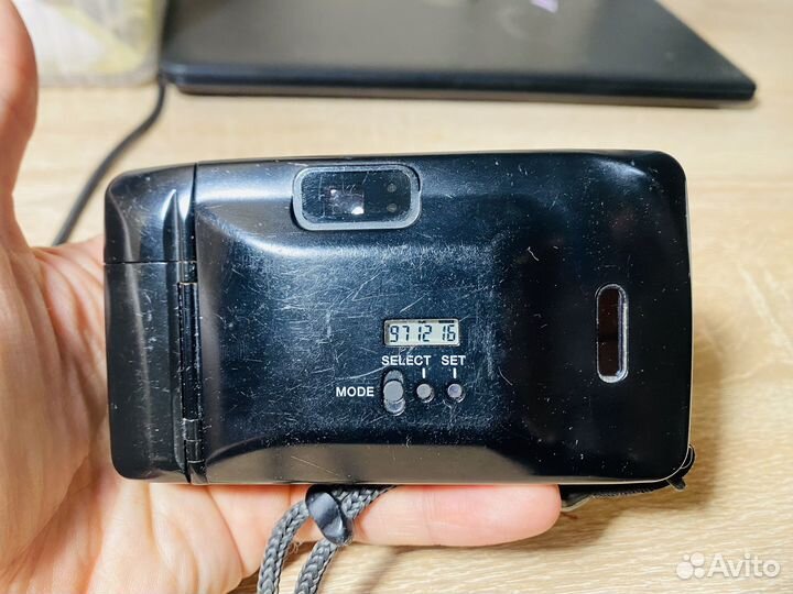 Фотоаппарат yashica T5d