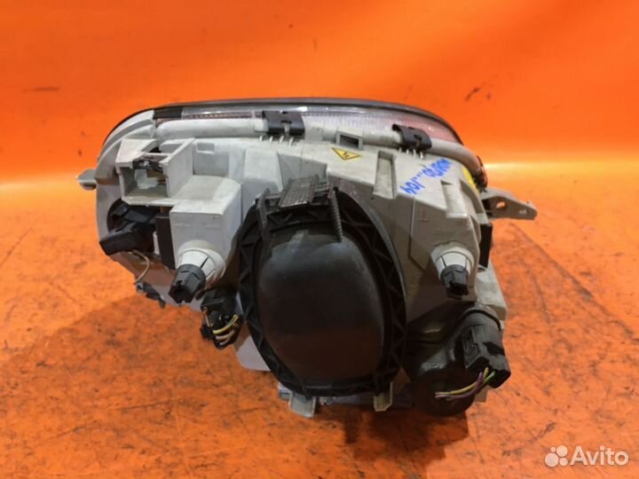 Фары Mercedes-Benz Slk-Class R170