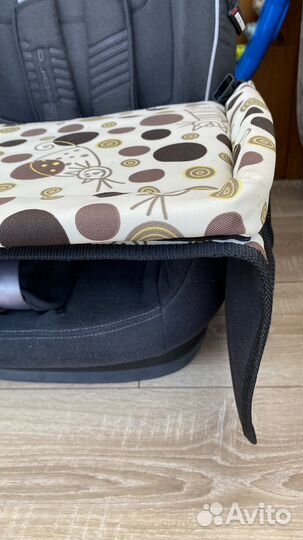 Столик для детского автокресла