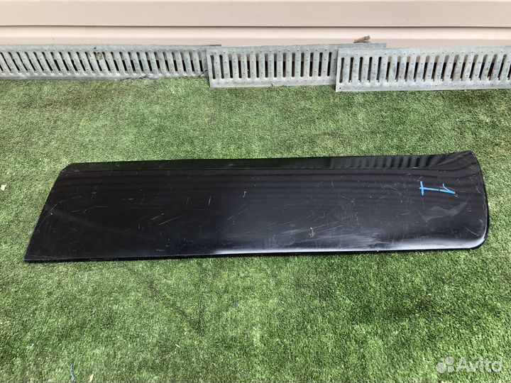 Молдинг передней правой двери рено колеос