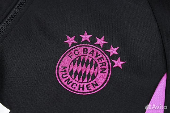 Спортивный костюм с капюшоном FC Bayern Munchen