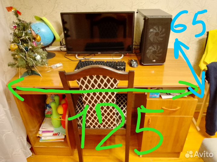 Стол школьный компьютерный и полка