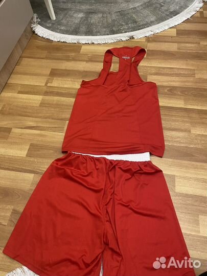 Боксерская форма клинч