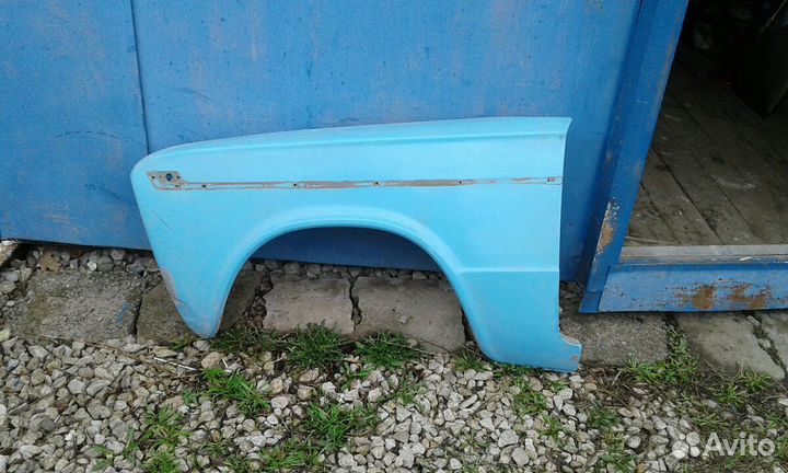 Крыло ваз 2103,06 пластиковое левое