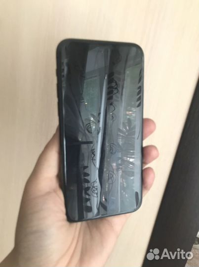 iPhone 11 Pro, 64 ГБ