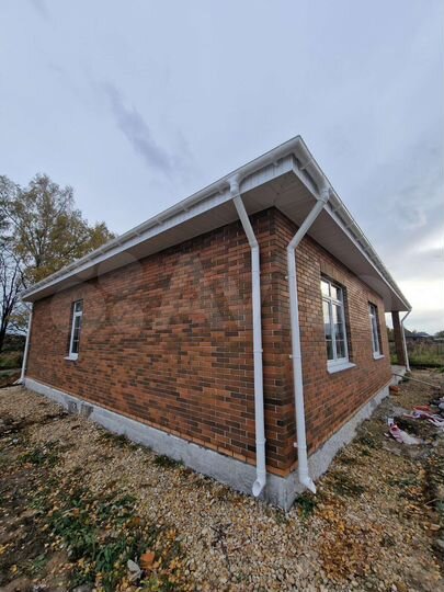 Дом 174 м² на участке 10 сот.