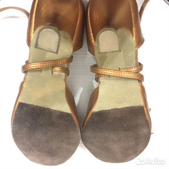 Туфли aida женские