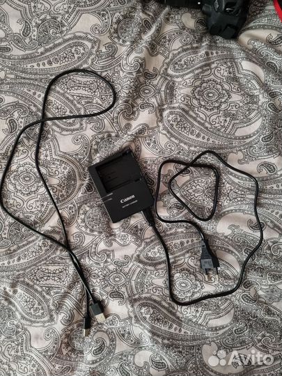 Камера canon EOS 650D kit (фотоаппарат)