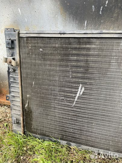 Радиатор основной VW Passat B5 VR5 AGZ 2.3