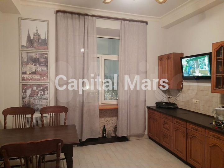 2-к. квартира, 70 м², 5/7 эт.