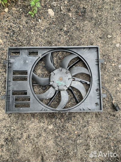 Вентилятор охлаждения Skoda Octavia A7 V1,8
