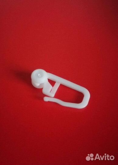 Крючок ролик