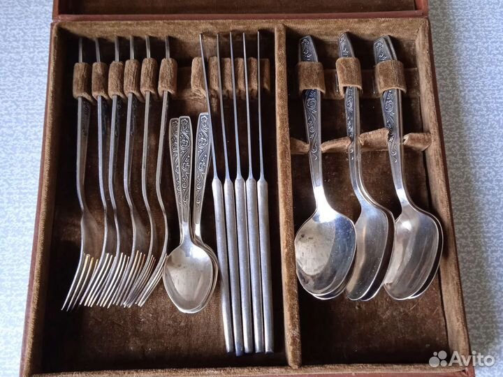 Набор столовых приборов мельхиор ссс