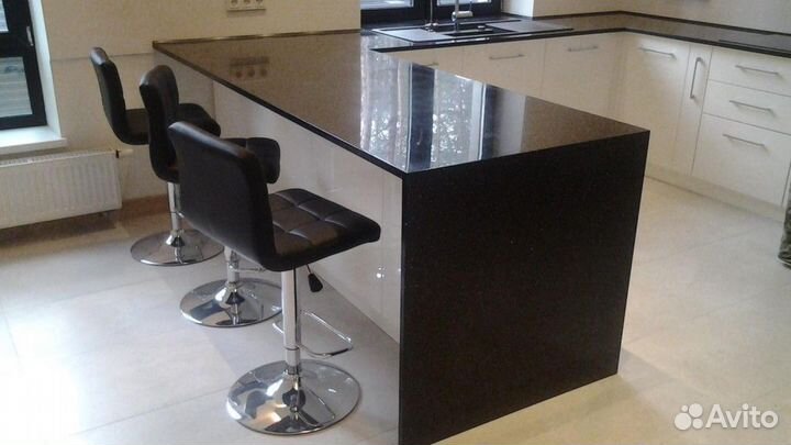 Барная стойка из искусственного камня из кварца