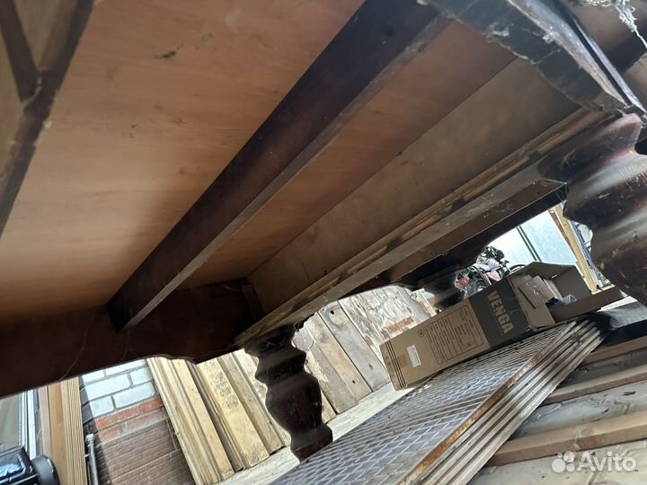 Бильярдный стол