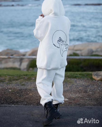 Спортивный костюм