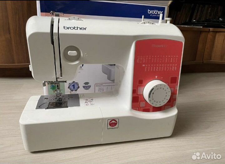 Швейная машина Brother
