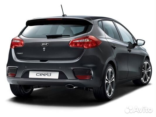 Задние стекло KIA Сeed