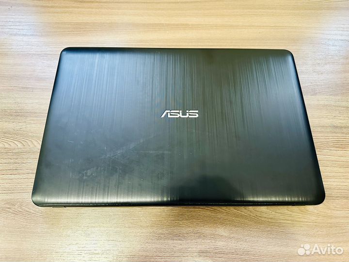 Ноутбук asus