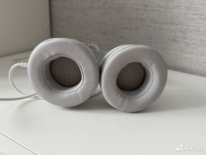 Проводные наушники dexp GH-200 Hellfire белый