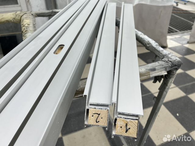 Покраска плинтуса из мдф и дюрополимера