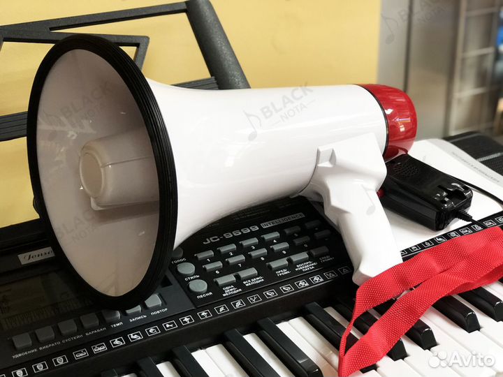 Мегафон HW-20F мощность: до 15 Вт Громкоговоритель