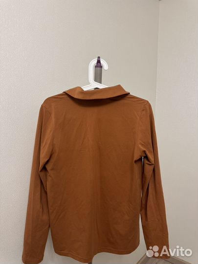 Лонгслив с воротником