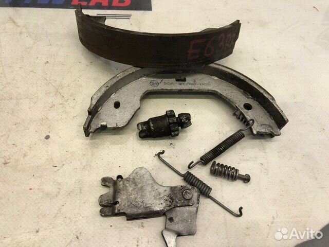 Тормозные колодки заднее правое Bmw 6-Series 645Ci