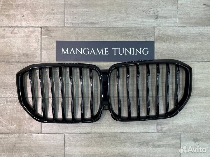Решетка радиатора BMW X5 G05 черная