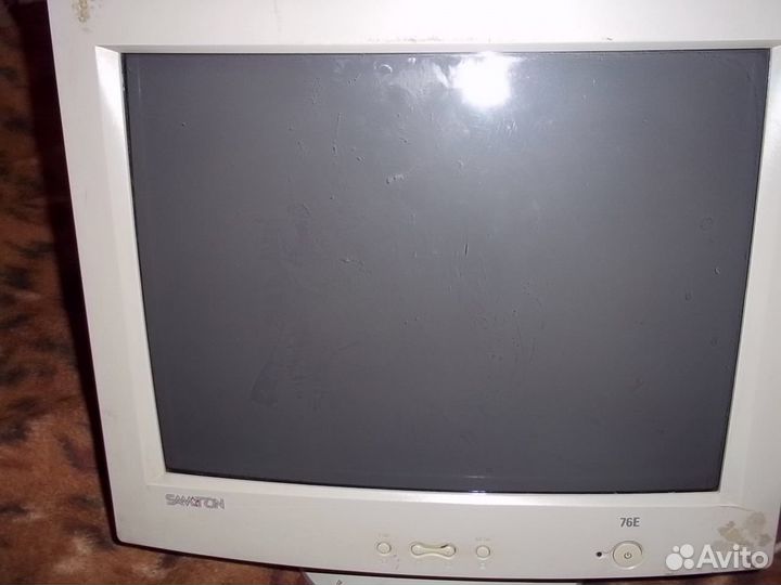 Монитор samsung
