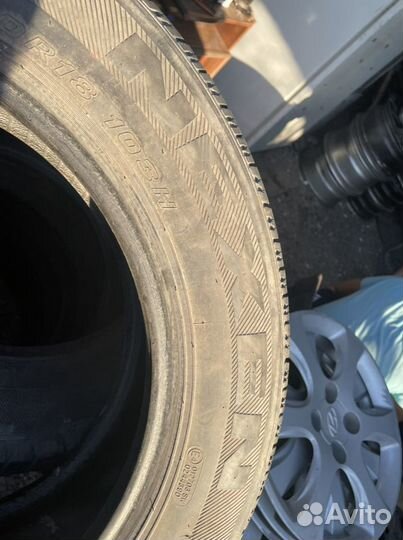 Nexen Roadian 571 235/60 R18