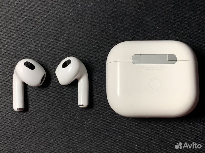 AirPods 3