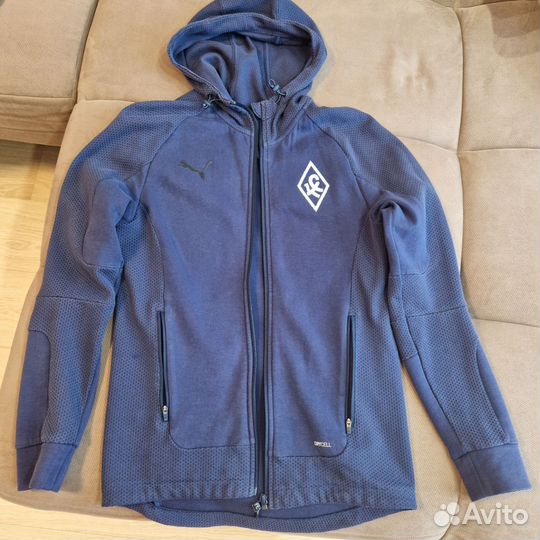 Спортивная кофта