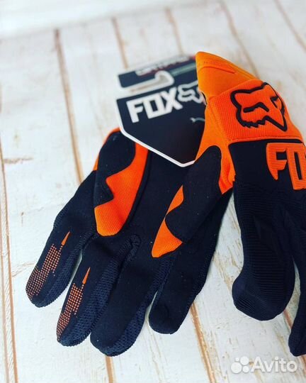 Мотоперчатки