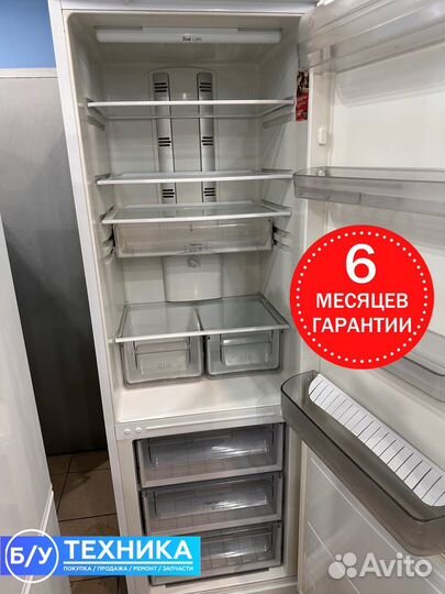Холодильник Hotpoint Ariston full no frost