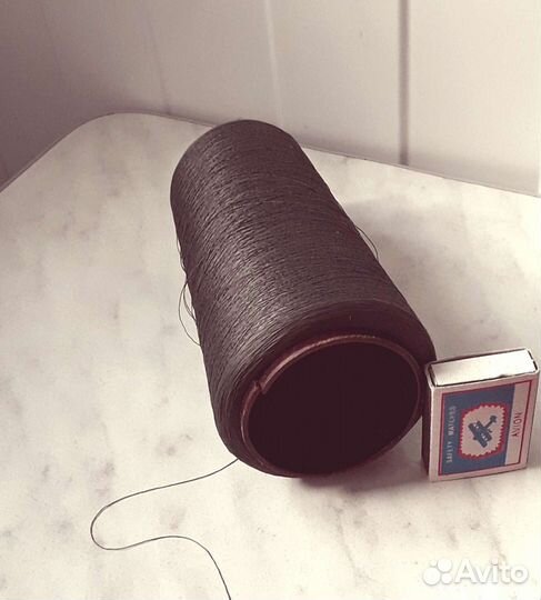 Катушка (бобина) оверлочных ниток